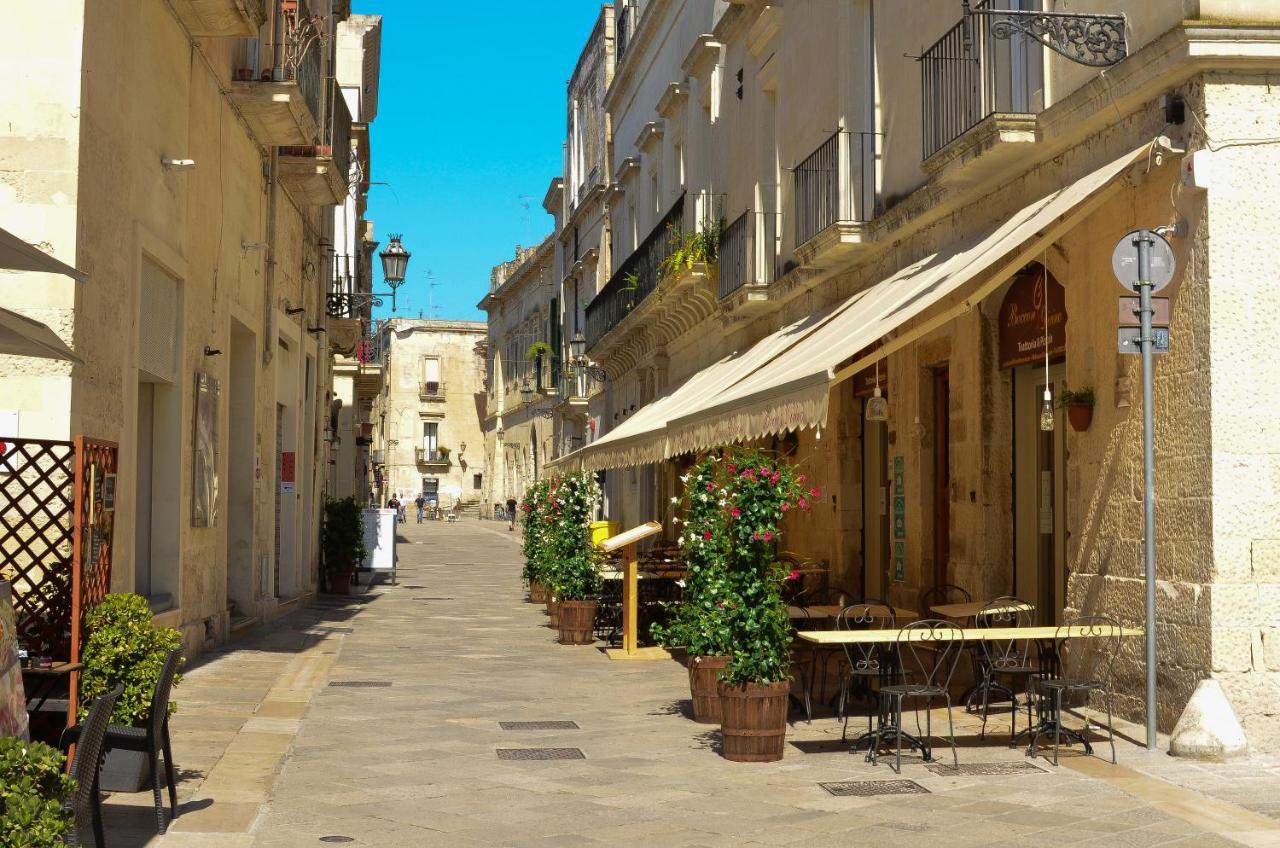 Le Tracce Bed & Breakfast Lecce Exterior foto