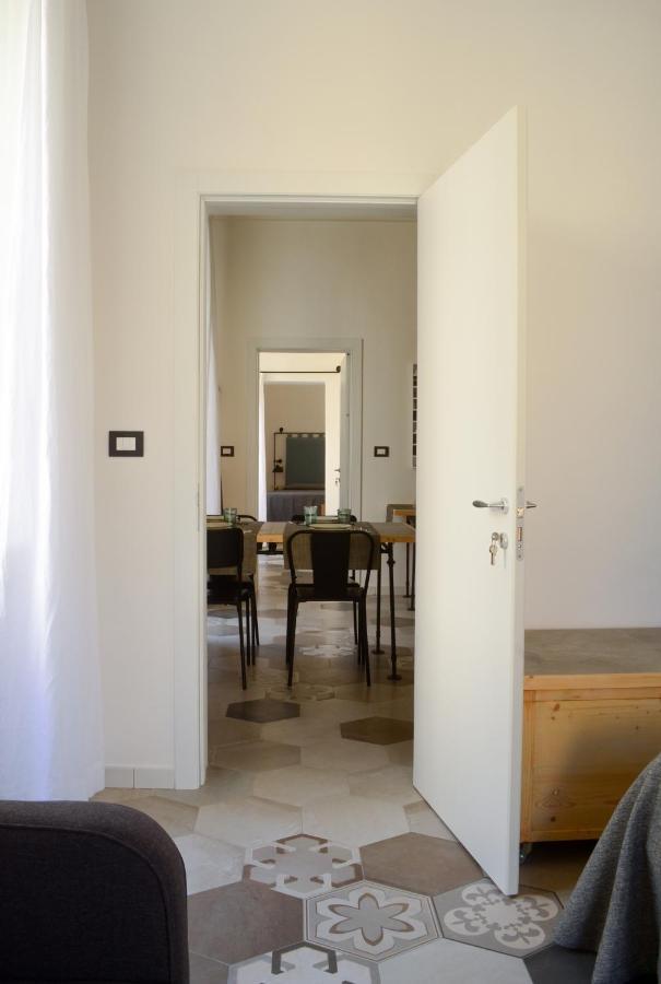 Le Tracce Bed & Breakfast Lecce Exterior foto