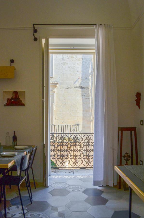 Le Tracce Bed & Breakfast Lecce Exterior foto